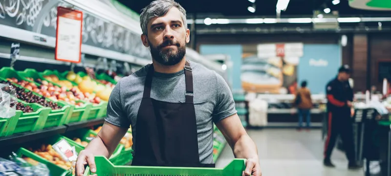 Retail & Grocery Workers